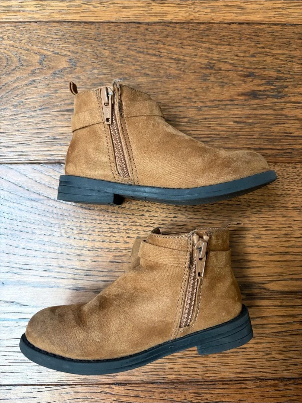 Adorable Tan Suede Bow Ankle Boots with bow
